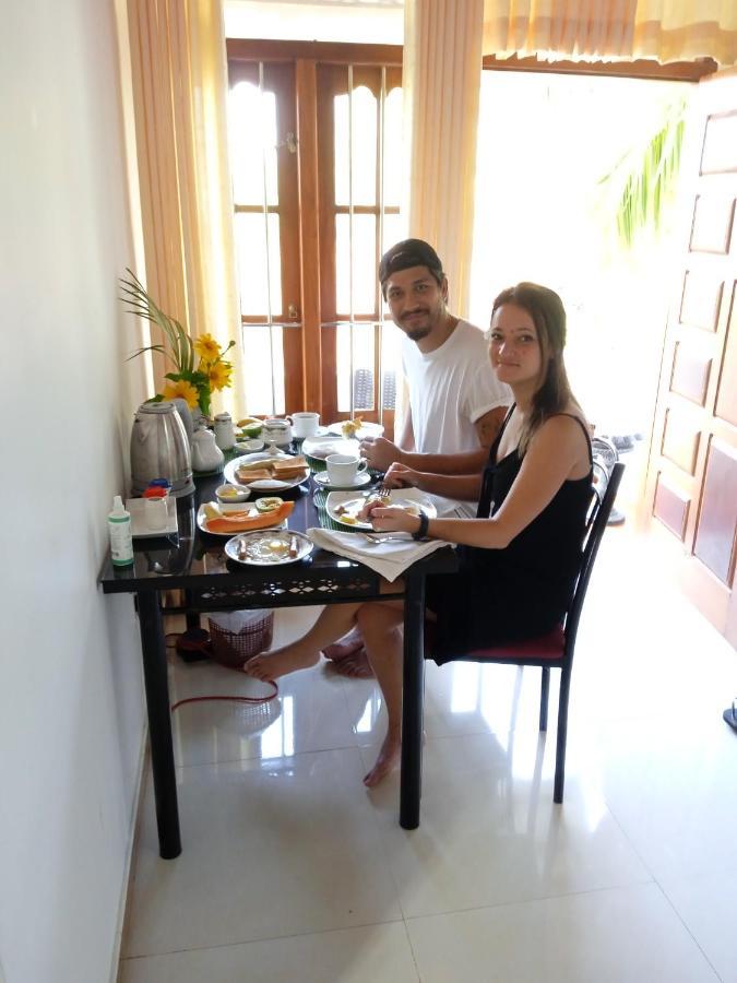 Senero House Hotel Bentota Buitenkant foto